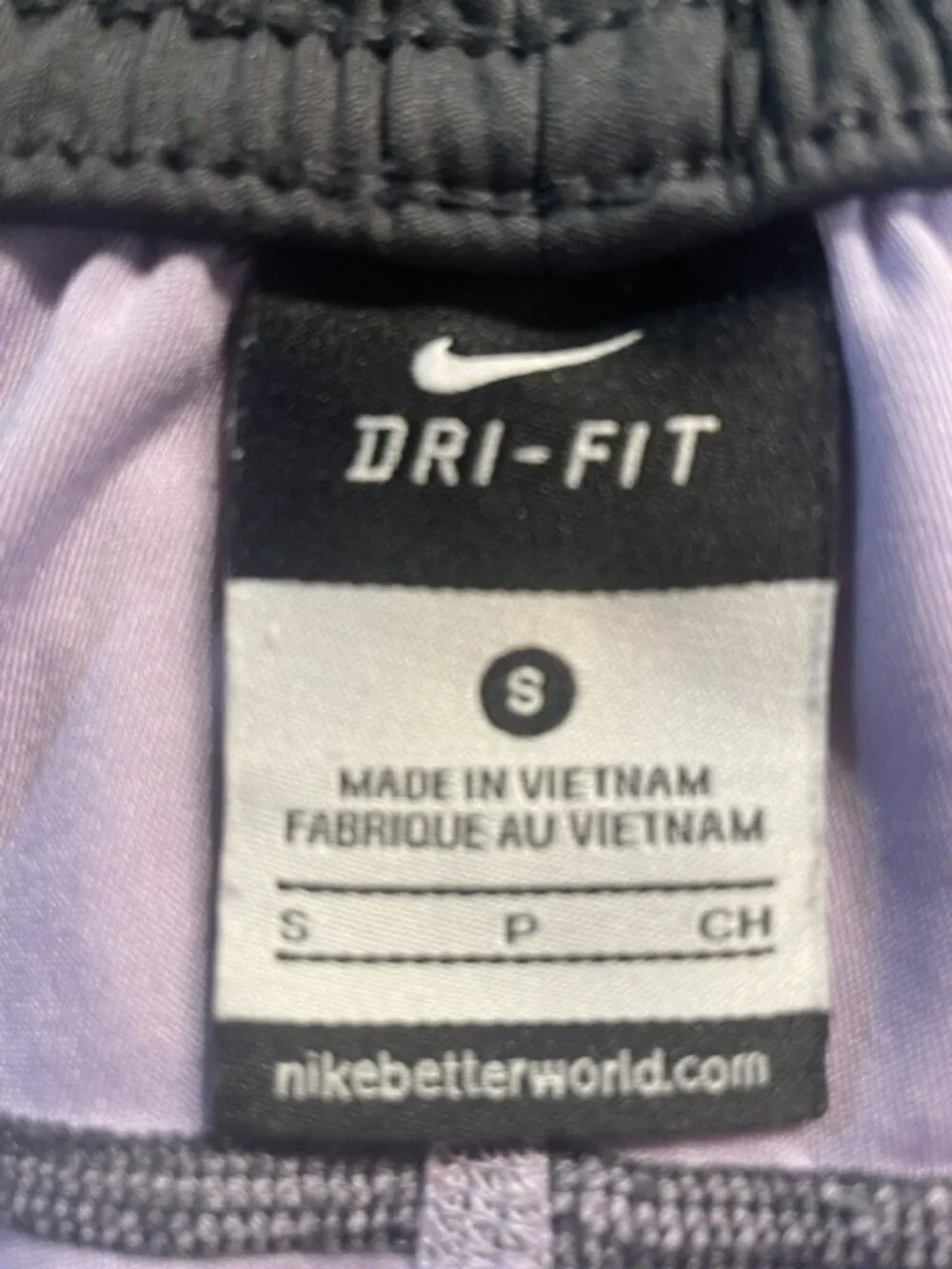 NIKE Dri-FIT 7